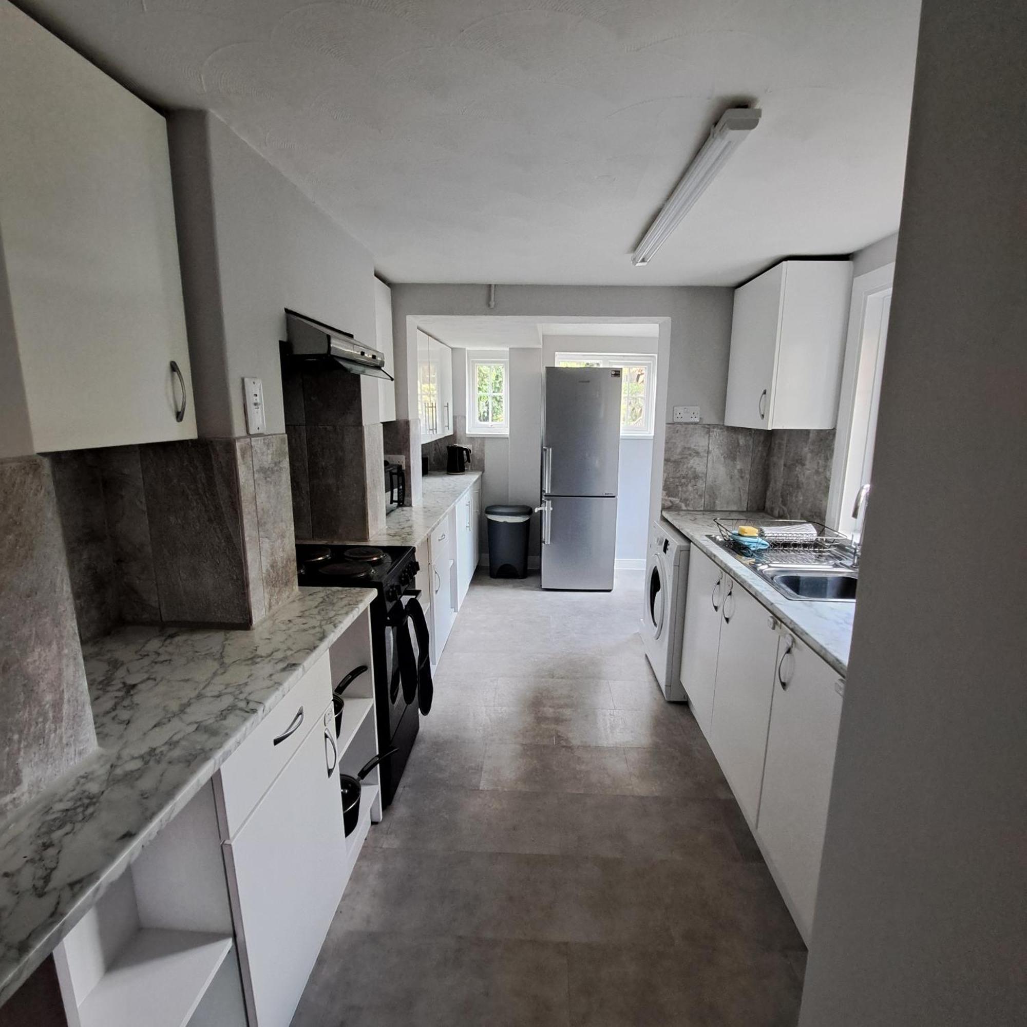 Generous 3 Bed In The Heart Of The Village Huntingdon Eksteriør billede